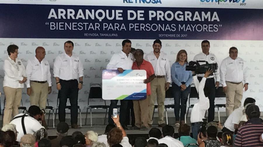 Entrega CDV apoyos del programa “Bienestar para Personas Mayores”