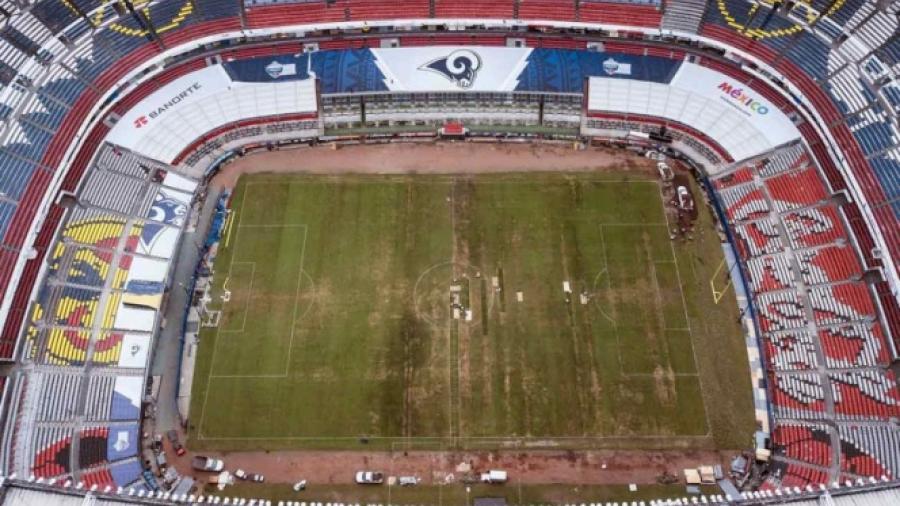 Estadio Azteca da versión sobre su cancha