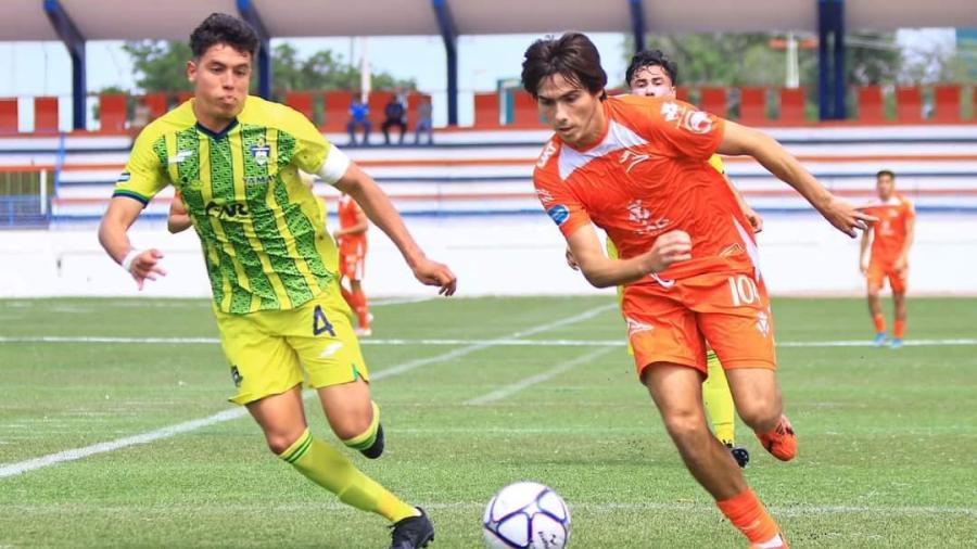 Jugadores del Corre compiten para ser seleccionados Sub-19 de la Liga Premier.
