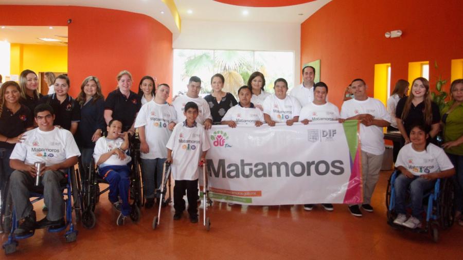 Presidenta de DIF Matamoros motiva a participantes en Talento DIF Tamaulipas