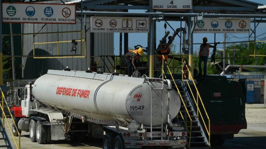 Reanuda Haití abastecimiento de combustible tras la tregua