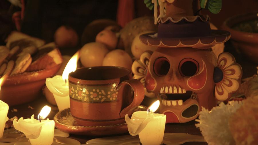 Esperan derrama econ&oacute;mica de mil 170 mdp por D&iacute;a de Muertos