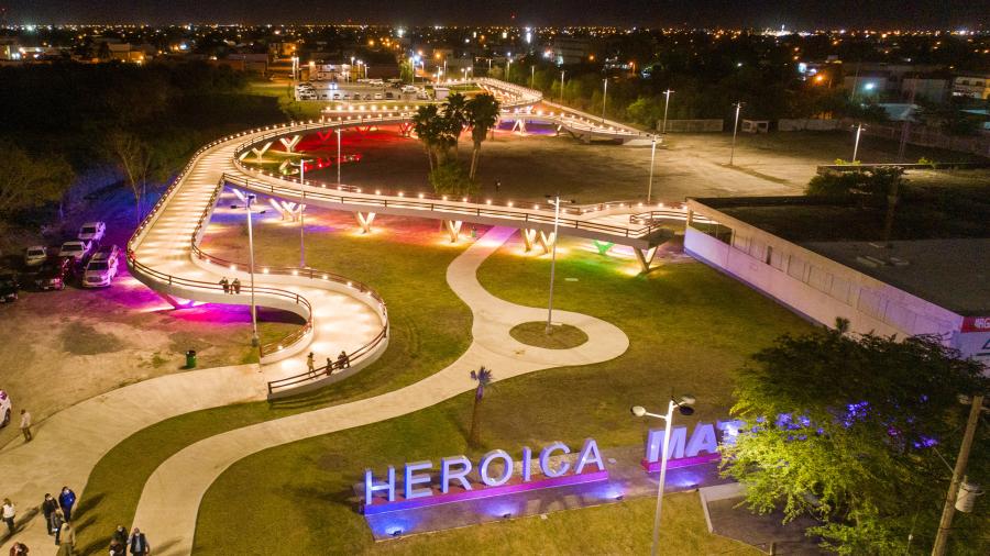 Alcalde de Matamoros inaugura la primera etapa del Parque Central
