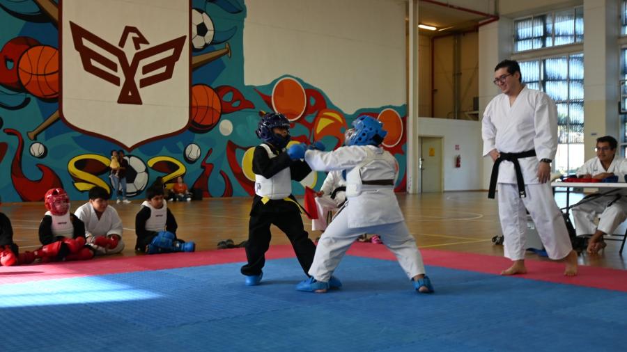 Reciben encuentros de Karate local el Apoyo del Alcalde Carlos Peña Ortiz