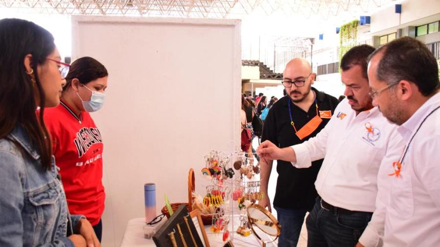 Impulsa la UAT cultura emprendedora en los estudiantes universitarios