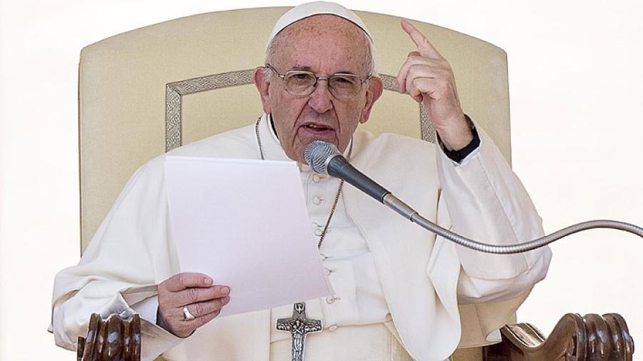 Asegura papa Francisco que Cristianos son víctimas de violencia por el terrorismo