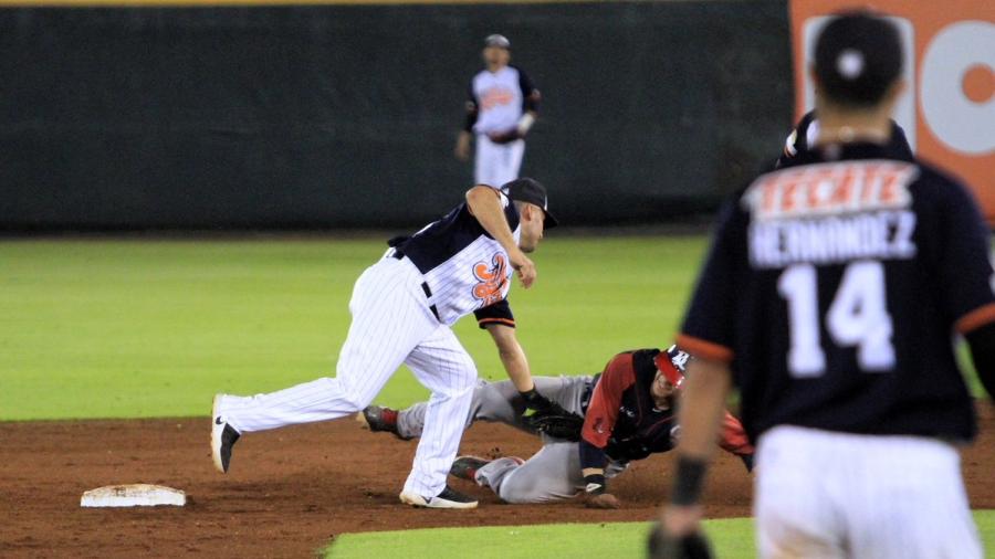 Brian Hernández da triunfo a Tigres en 14 entradas