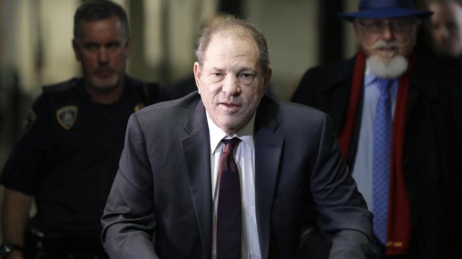Harvey Weinstein es hospitalizado tras su regreso a Nueva York