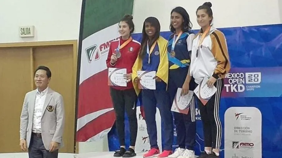 Daniela Souza consigue oro en el Abierto Mexicano de Taekwondo