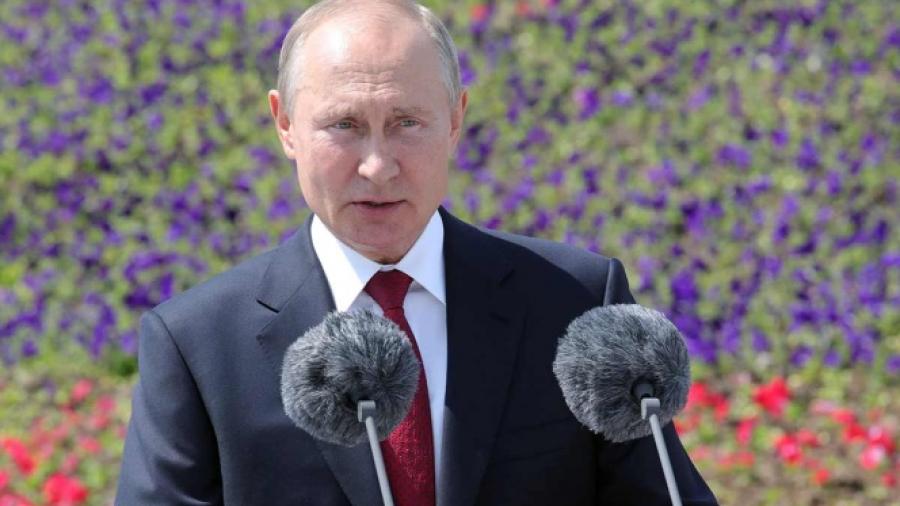 Vladimir Putin anuncia posible postulación de nuevo mandato