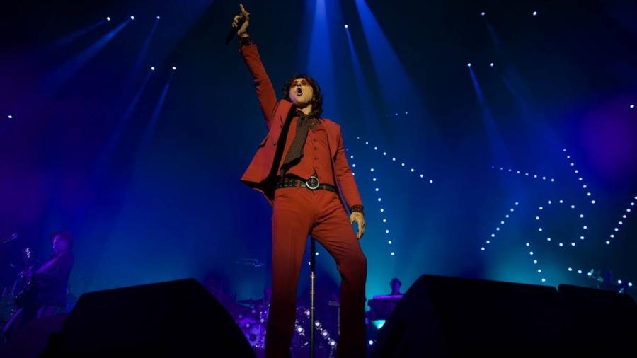 Bunbury se retirará de los escenarios por problemas de salud