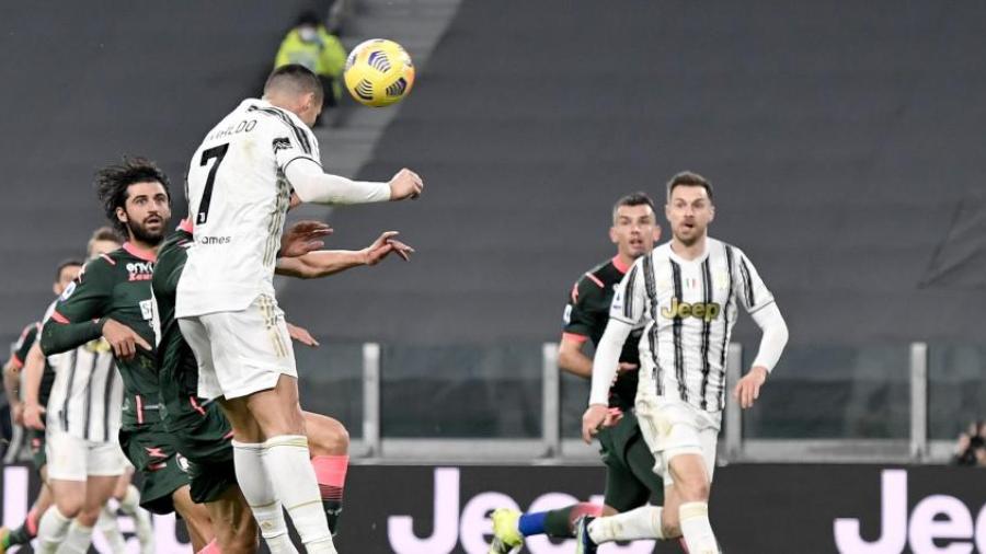 Gana la Juve 3-0 ante el Crotone
