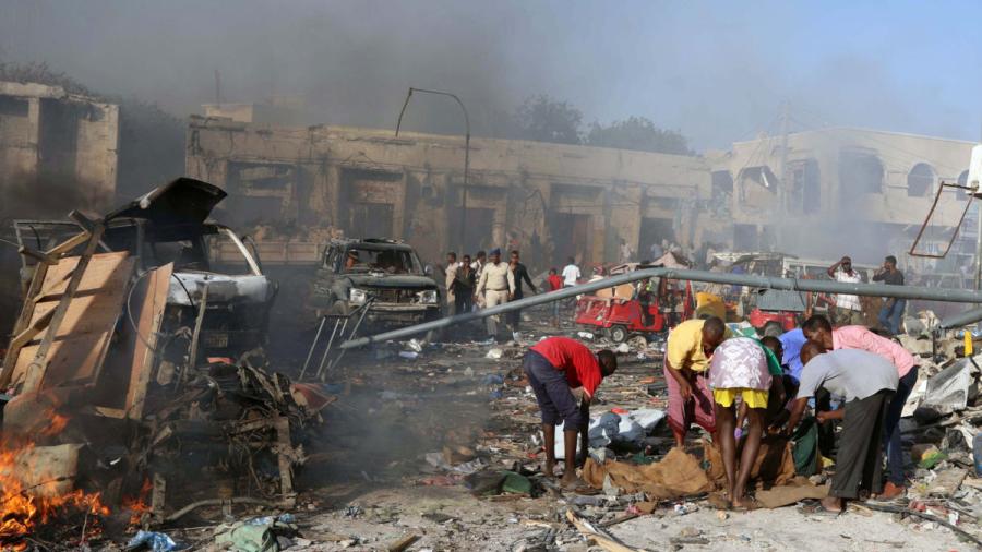 Suman 215 muertos por atentado en Somalia
