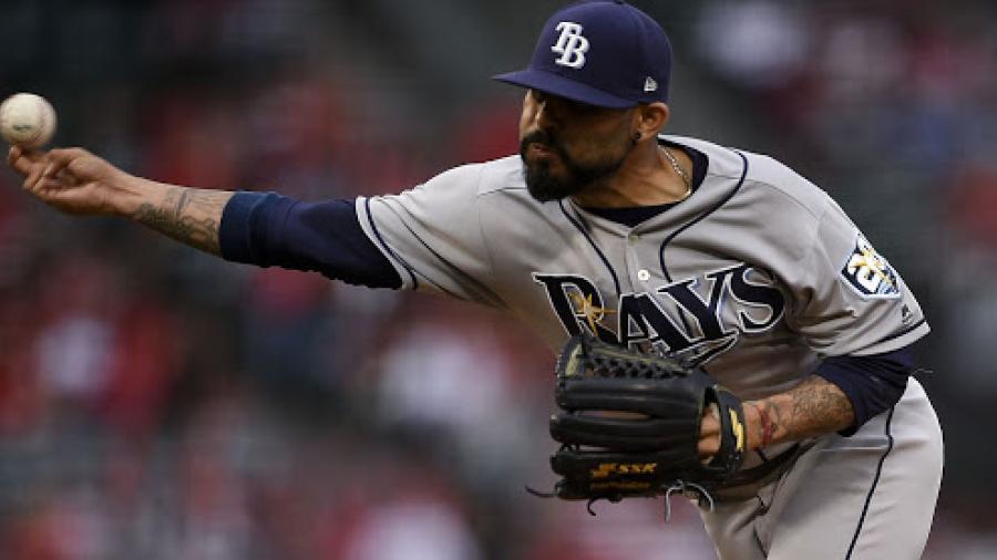 Sergio Romo llega a tres victorias en Ligas Mayores de Béisbol