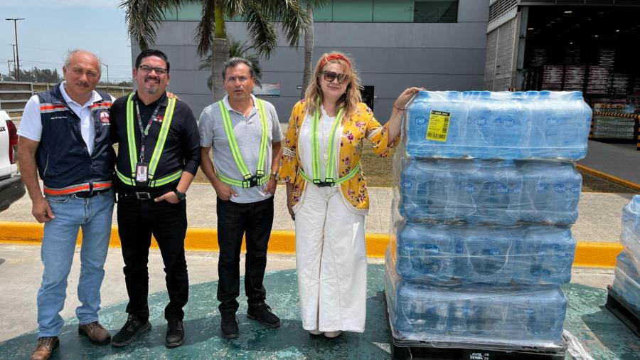 Municipio, DIF-Reynosa y FEMSA apoyan a familias afectadas por lluvias
