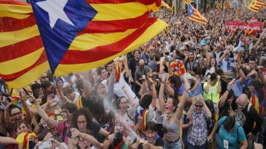 Independentistas ganan las elecciones en Cataluña