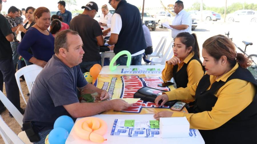 Ofrece Municipio becas, capacitación y asesoría laboral a carretoneros