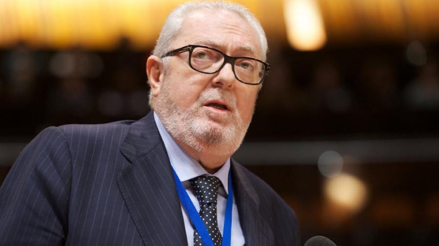 El español Pedro Agramunt dimite como presidente de APCE