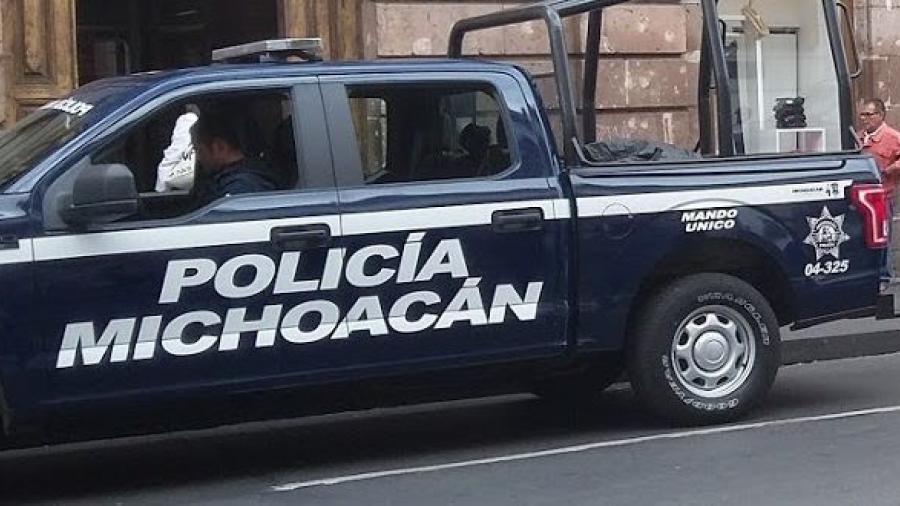 Roban rifles a policías elite de michoacán