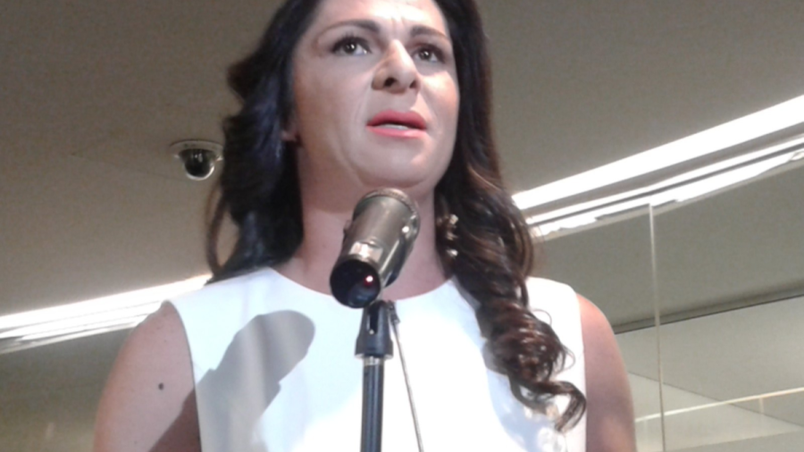 Ana Guevara afirma que actúa sin fuero y no otorgará perdón a su agresor