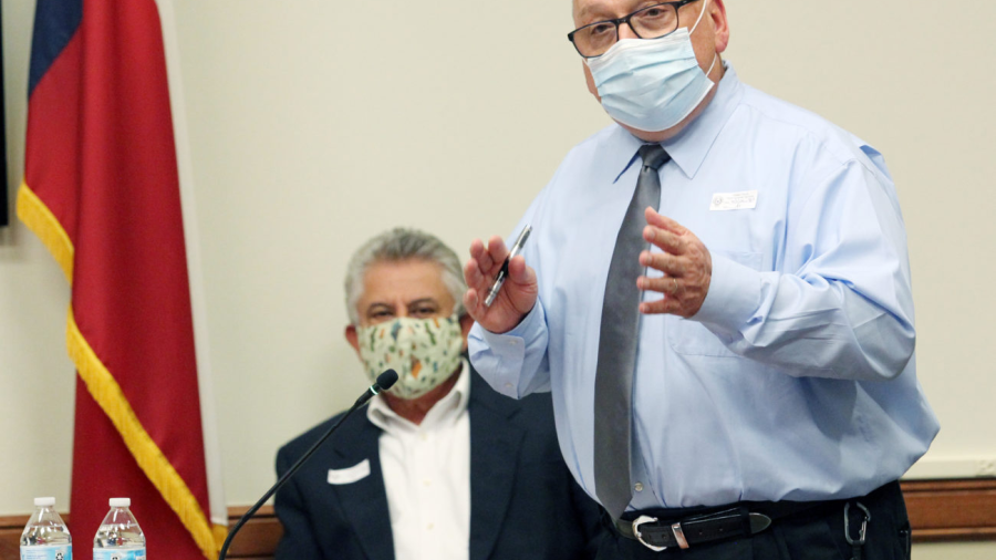 “Este virus no se ha ido”: Jueces de condados de RGV 