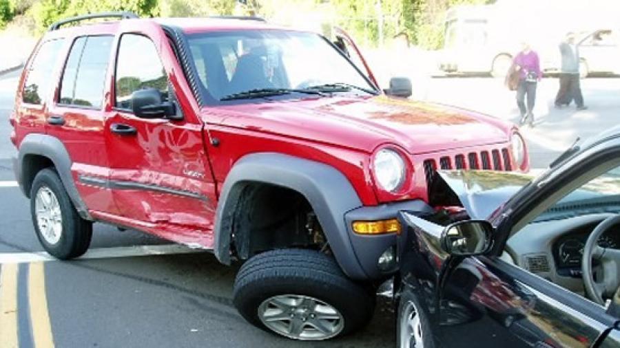 Accidentes automovilísticos 4ta causa de muerte en niños y jóvenes