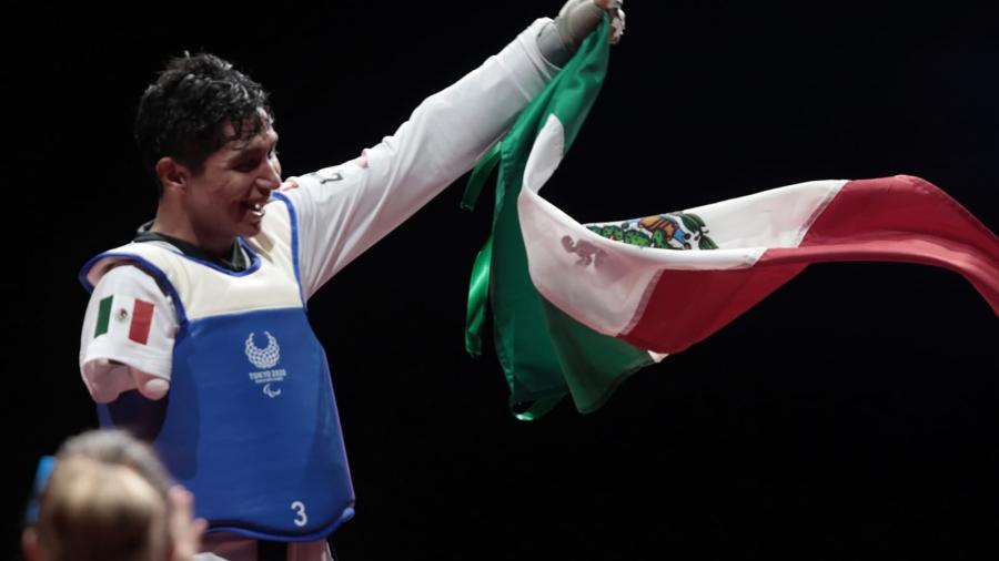 Juan Diego García se cuelga el oro en la final de Parataekwondo; Llega México a las 21 medallas en Tokio 2020 