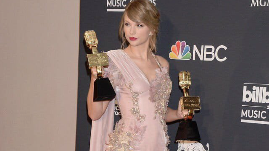 Taylor Swift la reina de los BBMAs