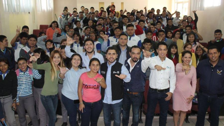 Exhortan a jóvenes de Altamira formarse en valores y liderazgo