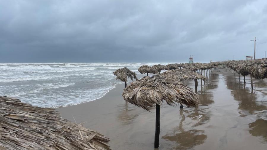 Cierran Playa Bagdad a visitantes por peligro que representa Tormenta Tropical “Alberto”