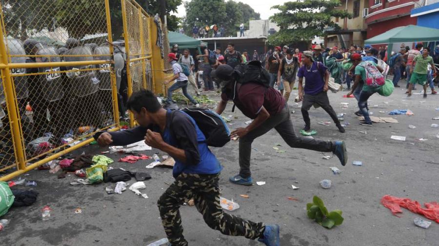 Hay grupos delictivos en la caravana migrante: SEGOB