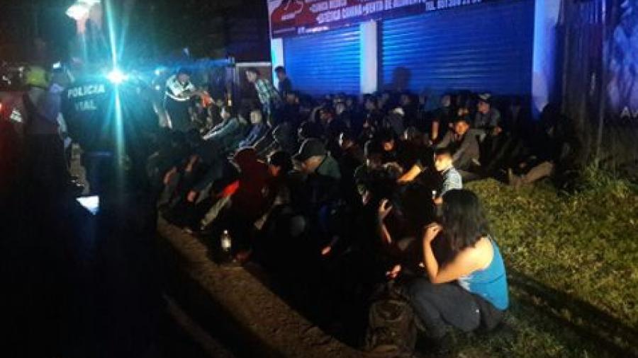 Rescatan a 79 indocumentados en Oaxaca 