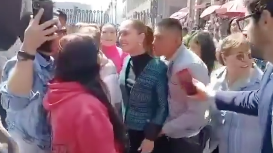 Intentan besar a Claudia Sheinbaum durante caminata