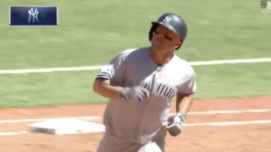 Jugadores de los Yankees logran jugadas asombrosas
