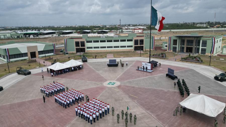 Nuevo Laredo se una a la ceremonia nacional de protesta de bandera de conscriptos del Servicio Nacional Militar