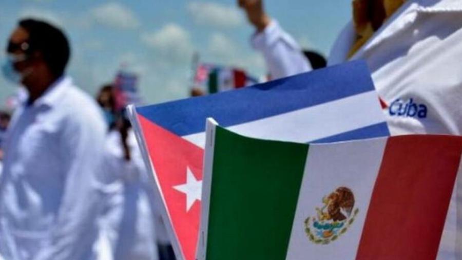 Convenio sobre médicos cubanos se extenderá un año: Zoé Robledo; hay 806