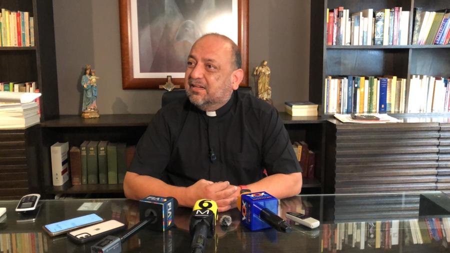 Iglesia católica pide rezar por las víctimas del colapso de iglesia en Madero
