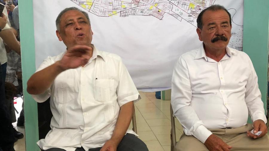 Pide Carlos Eliud voto por voto en el distrito 12