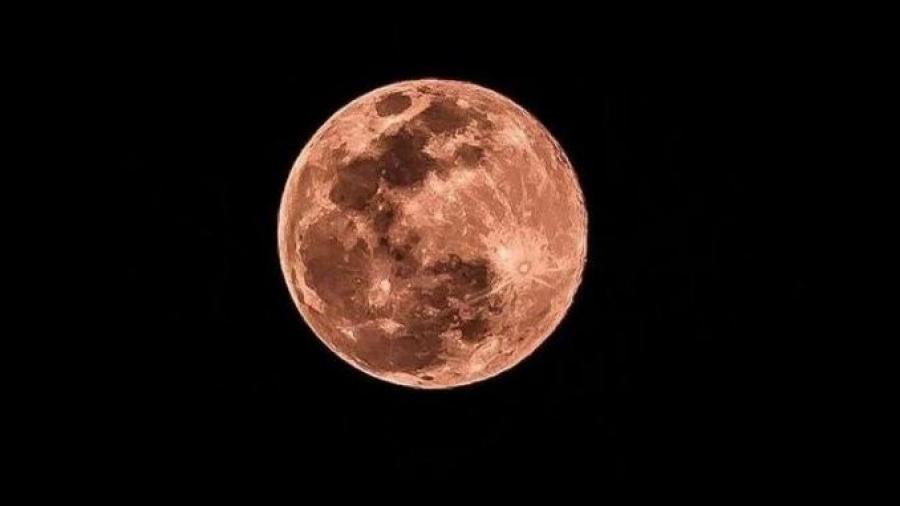 Este 26 de abril se registrará una 'Super Luna Rosa' 