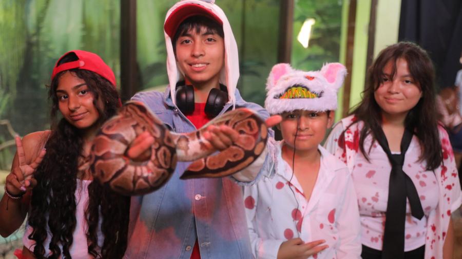 Celebran familias Halloween en el Zoológico 