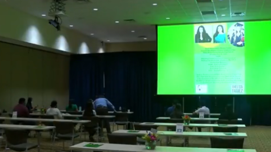 Ofrecen becas para participar en censo 2020