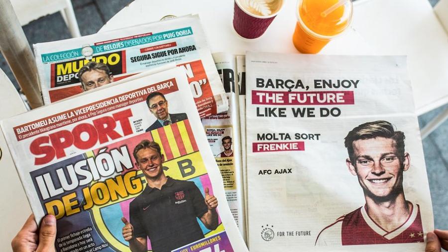 El Ajax se despide de De Jong con un mensaje especial en la prensa