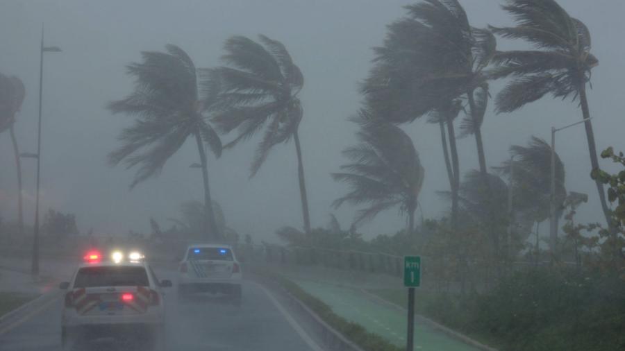 70 mil personas tendrán que evacuar en Florida por "Irma"