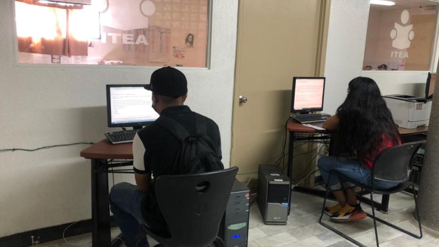 Solo un 14% de la población analfabeta decide concluir su educación básica 