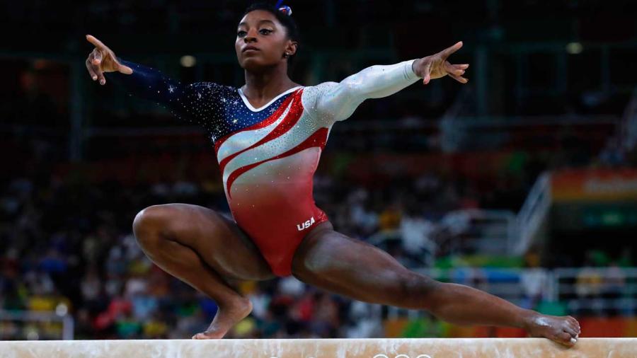 Simone Biles regresa a entrenamientos rumbo a Tokio 2021