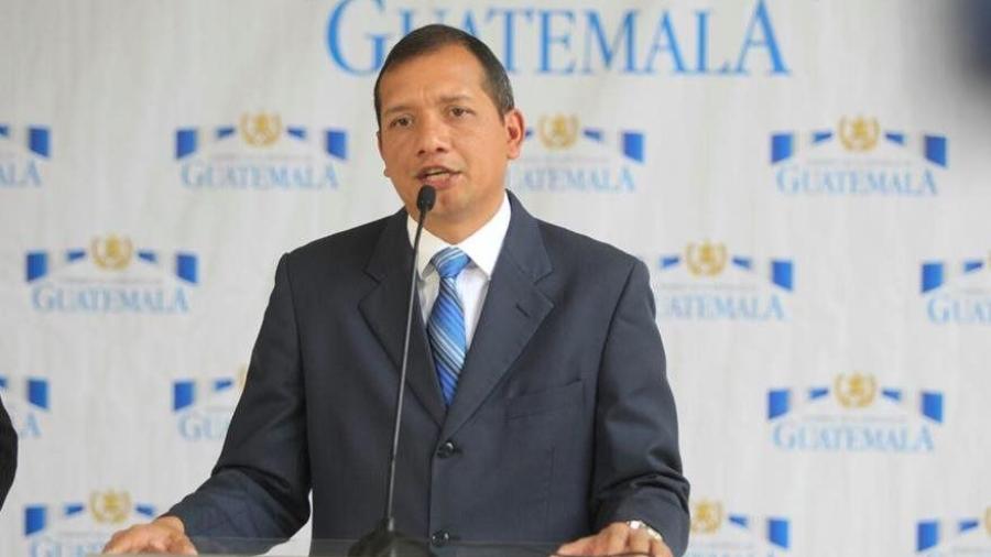 Gobierno guatemalteco investigará a quienes ayudaron a Duarte 