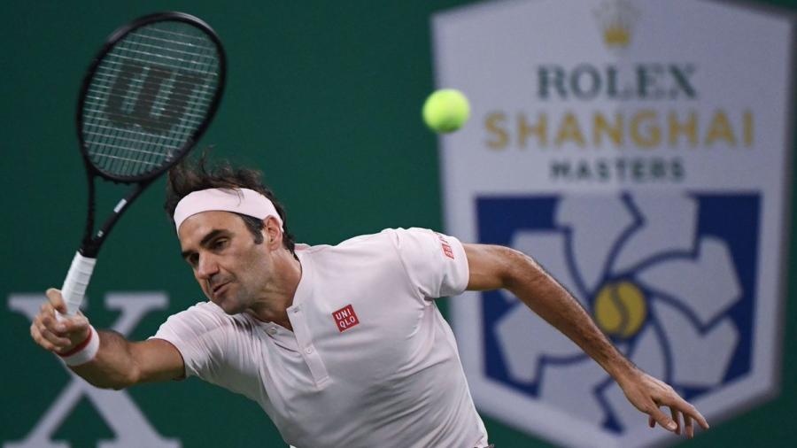 Roger Federer avanza a octavos de final en Masters 1000 de Shanghái