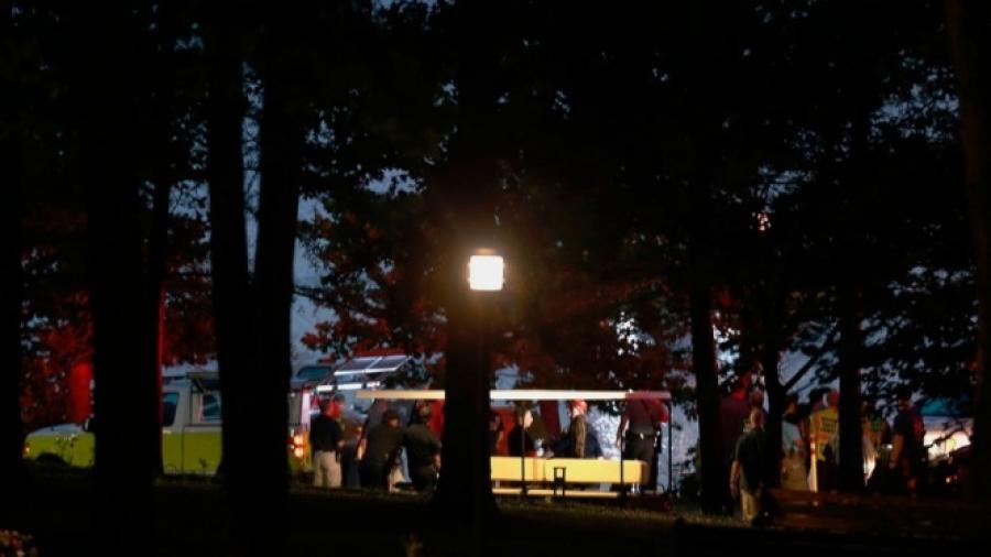11 muertos tras hundimiento de embarcación turística en lago de Missouri