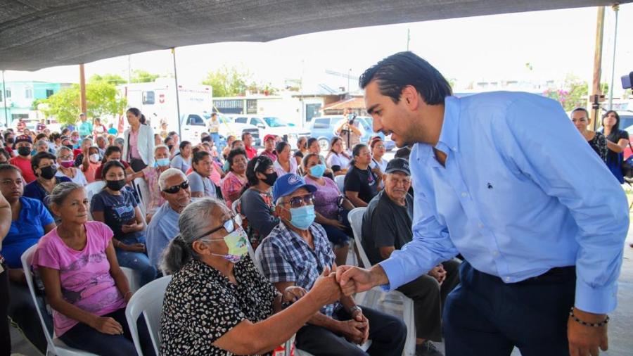 Recibieron más de 450 colonos de Territorial Campestre al Alcalde Carlos Peña Ortiz 