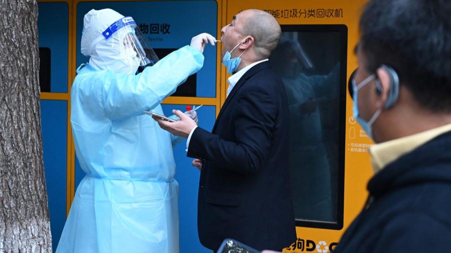 Tras protestas gobierno disminuye medidas anticovid en Shanghái